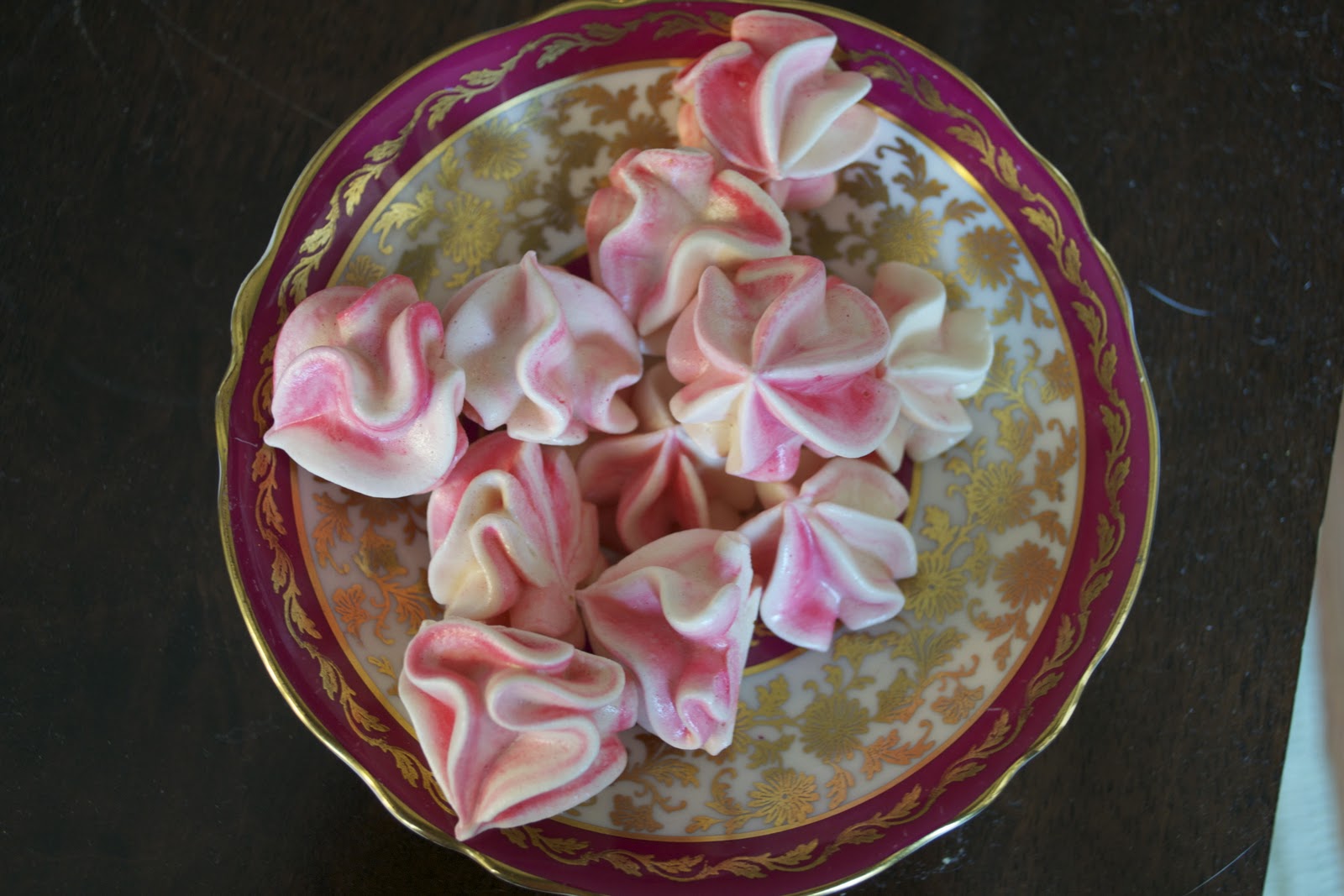 peppermint meringues the baked life