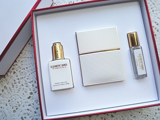 a picture of Elizabeth and James Nirvana White Gift Set 