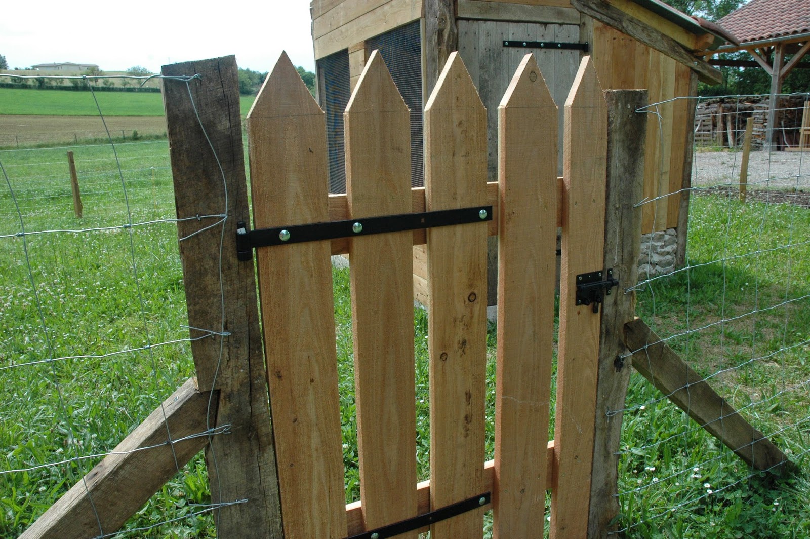 Fabriquer portail en bois