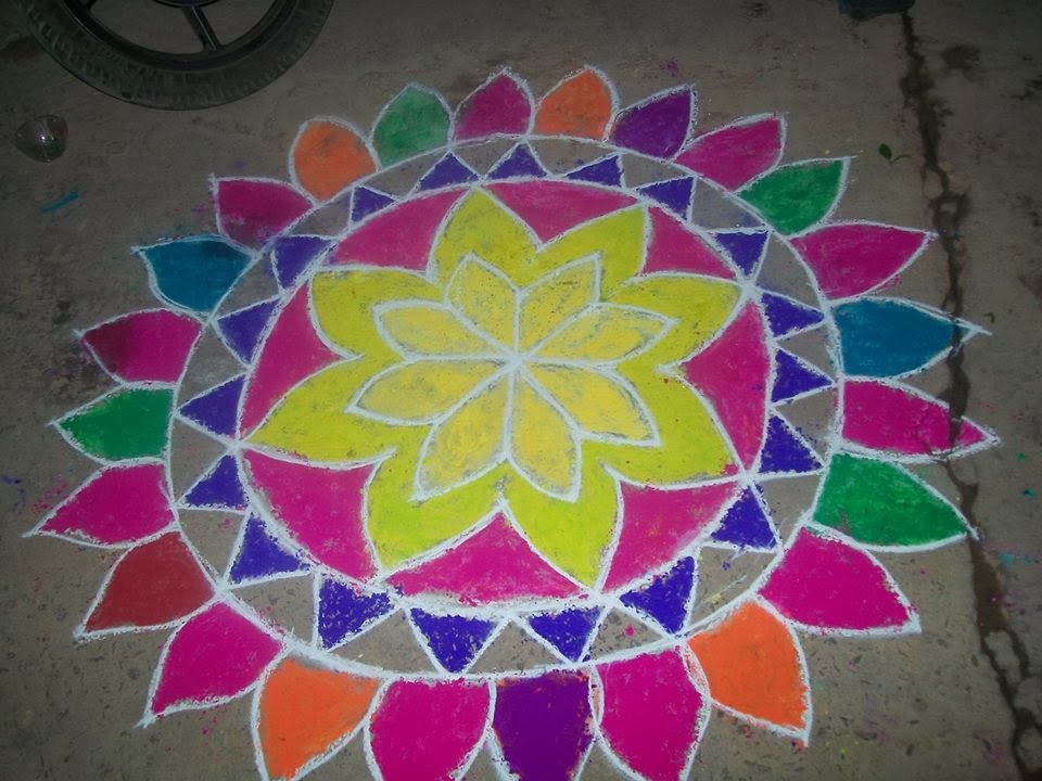 MUNGITA MUGGULU FLOOR COLOURS MUGGU