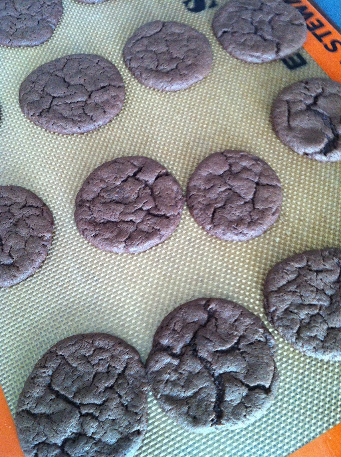 Lu Bird Baby {Semi} Homemade Oreo Cookies