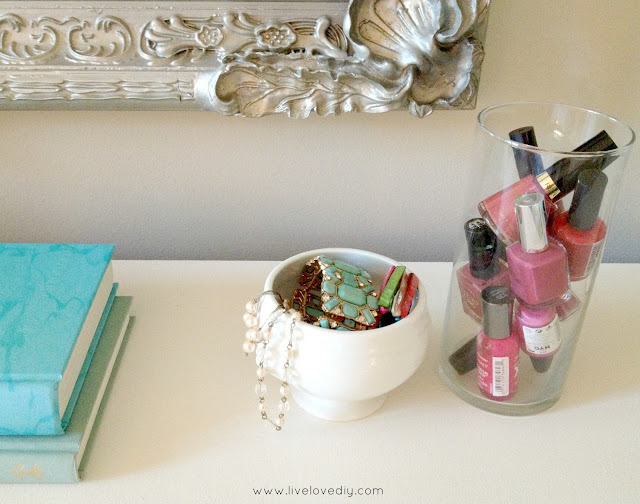 10 ways to organize your life using stuff you already own! Tip #2 is GENIUS!
