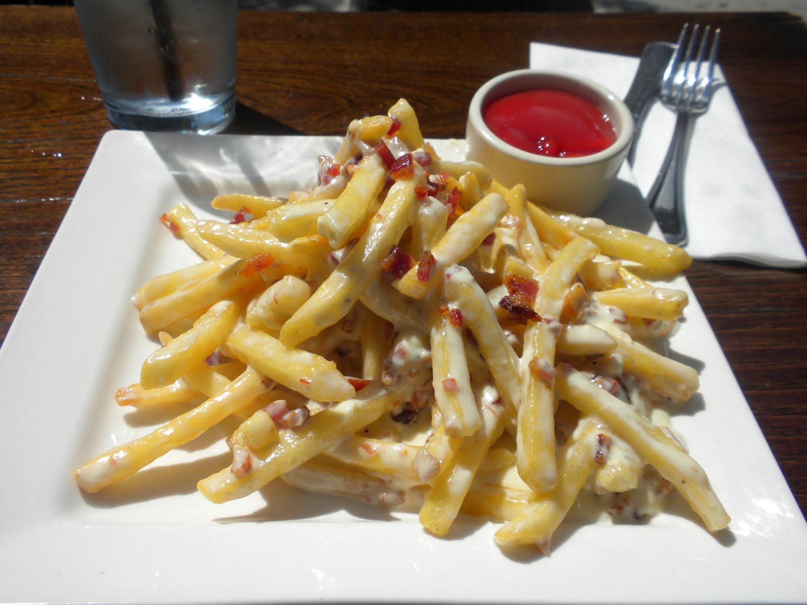 Oh! The Places You'll Go...In LA Pete's Cafe and Bar Bacon Blue