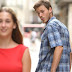 Facebook: el ?hombre mirando a otra mujer? es el meme de moda [GALERÍA]