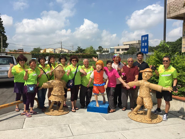 藤井芳則為2017桃園地景藝術節所創作的《戲畫青蛙》(GIGA FROG),戲畫(GI GA)?藤井芳則作品發想源自日本戲畫(諷刺畫)與現代的日本漫畫手法有相似之處,鳥獸戲畫也常被稱為日本最古老的漫畫。 藤井芳則為2017桃園地景藝術節所創作的《戲畫青蛙》(GIGA FROG),戲畫(GI GA)?藤井芳則作品發想源自日本戲畫(諷刺畫)與現代的日本漫畫手法有相似之處,鳥獸戲畫也常被稱為日本最古老的漫畫。