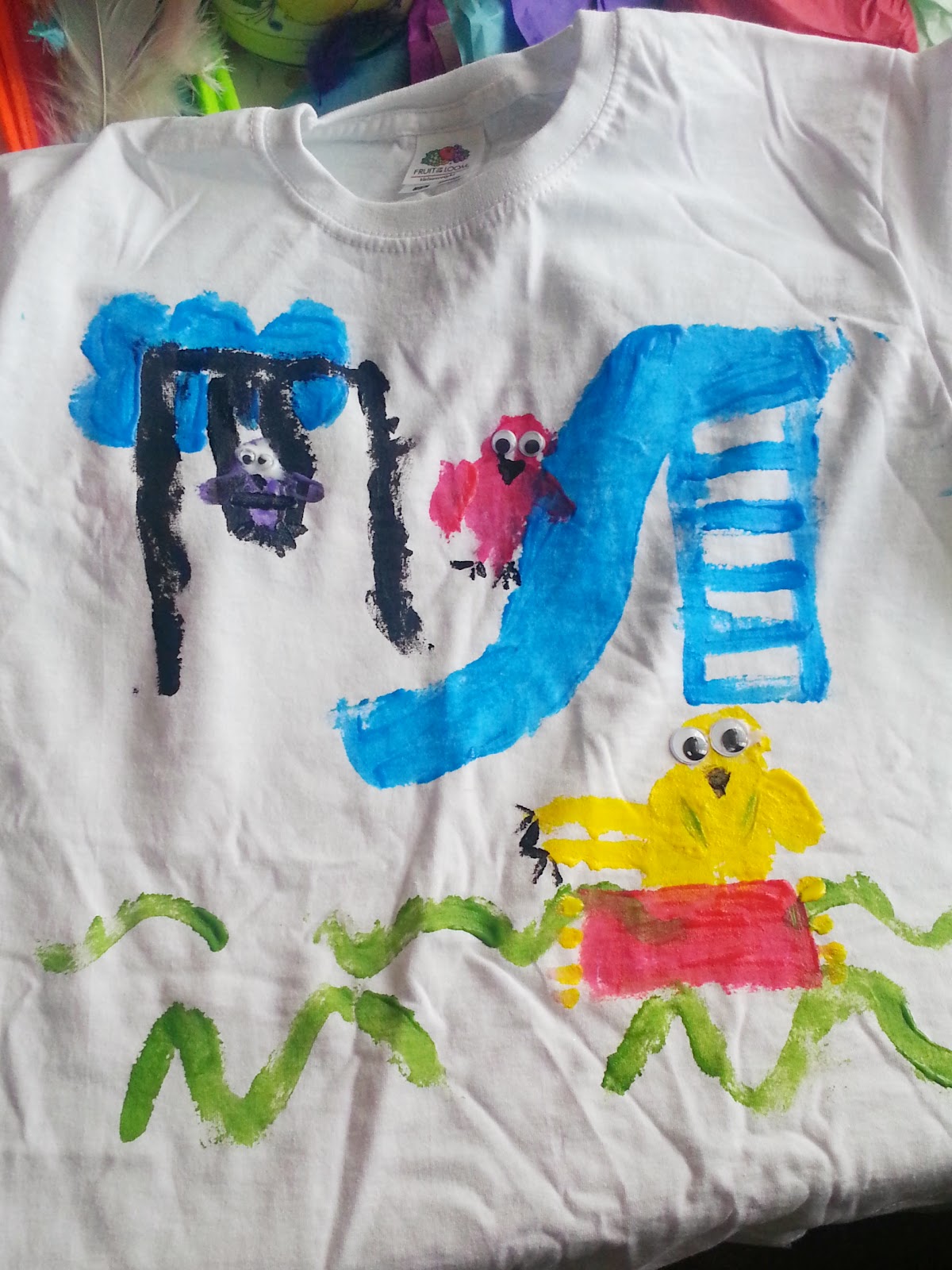 Rainy Day Craft Decorate A T Shirt Diary Of The Evans Crittens
