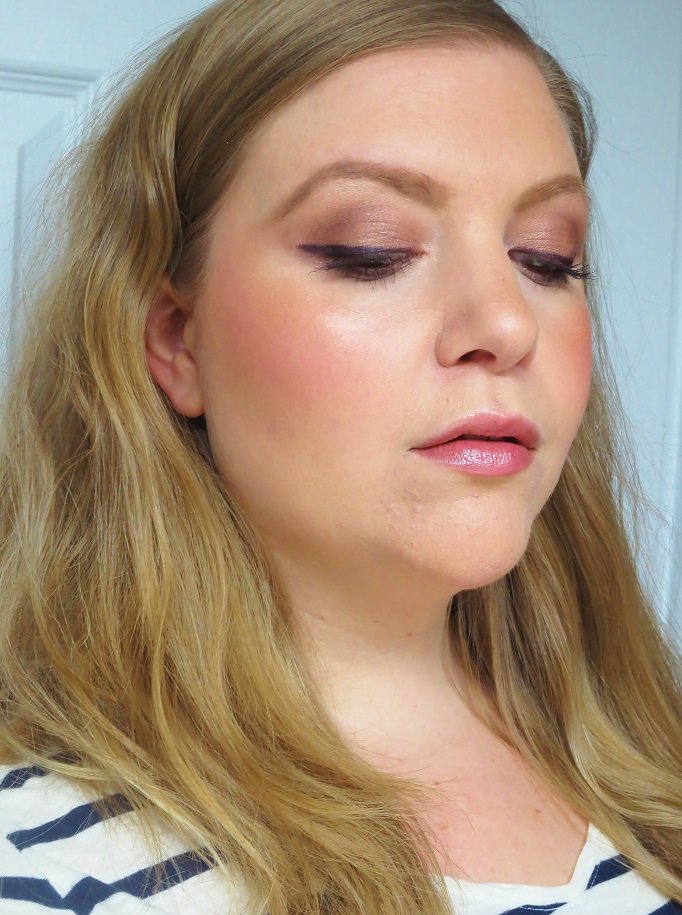 Vibrant, Vivacious, Veracious Beauty Blog: Currently Obsessed: Chanel Les 4  Ombres in Tisse Rivoli