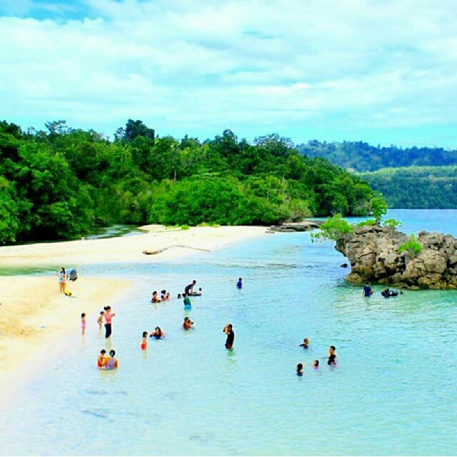 Pantai Bambarano Sabang Pantai Barat - UNIKPALU.com