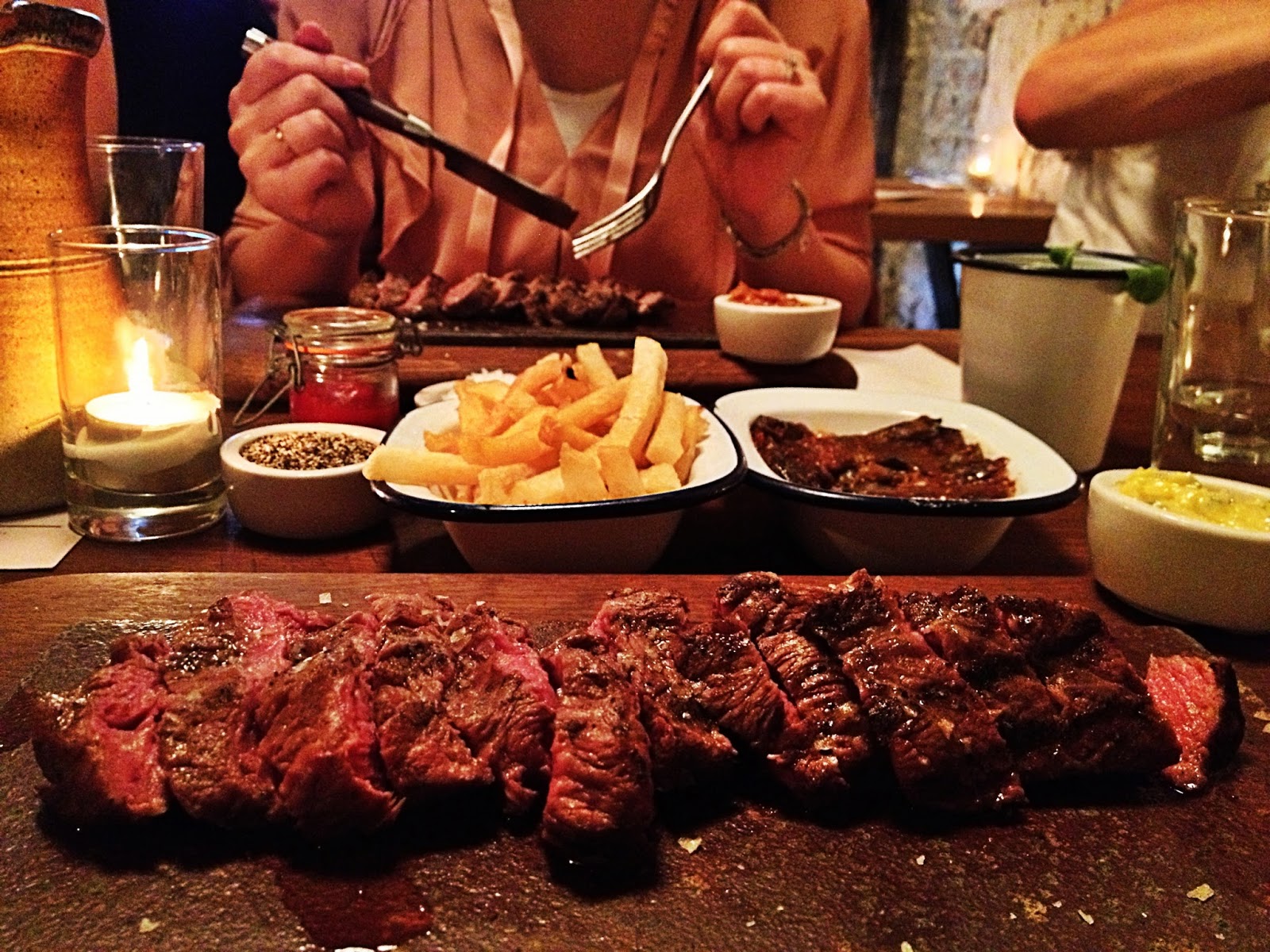 Travel with Wingz* Flat Iron Good Meat for a Tenner