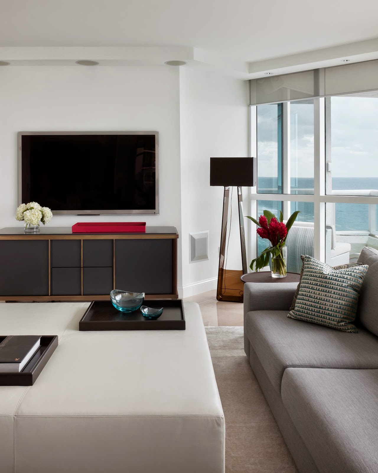 Home Decoration 30 Beautiful Living Rooms And Tables