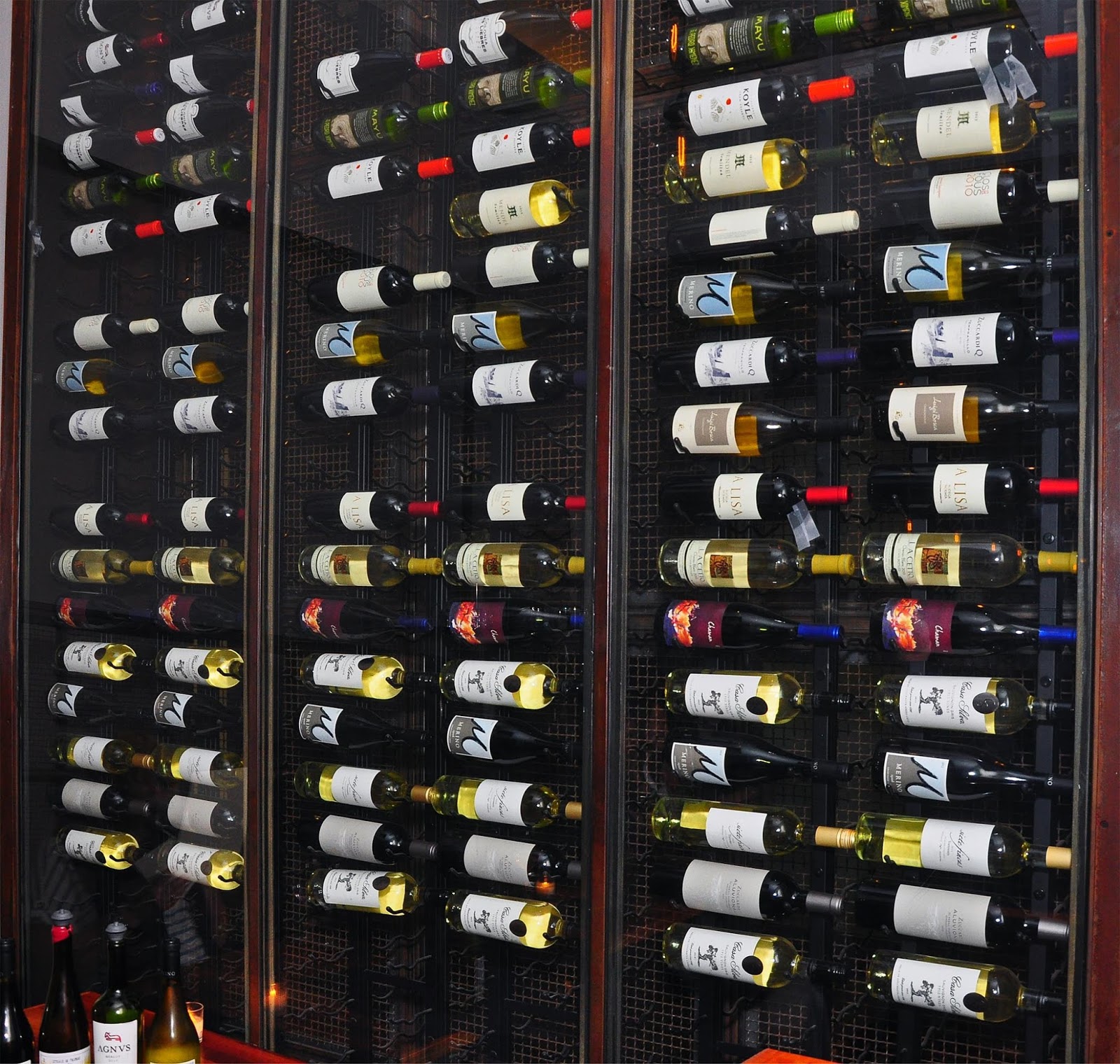 Art And Entertain Me Wine Education Tableside At The Barrel