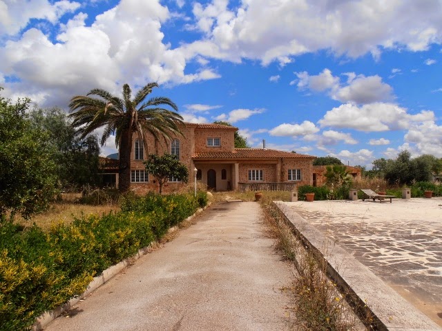 Fincas Mit Herz Aus Bankenverwertung Tolle Naturstein Pool Finca Mallorca
