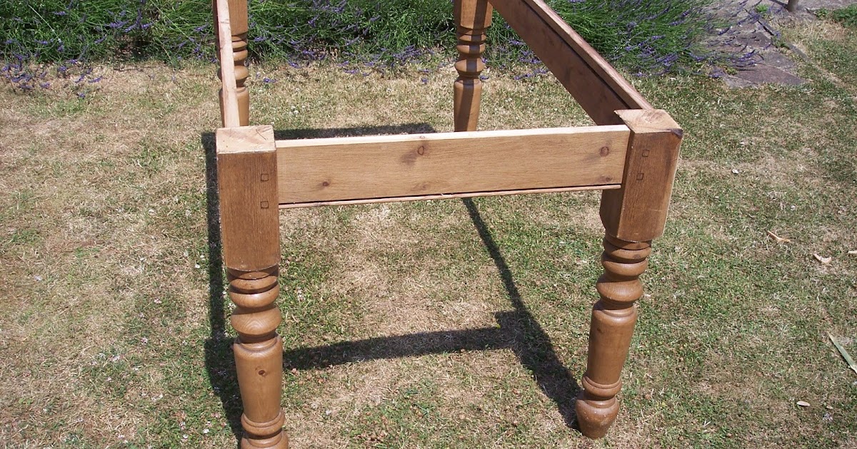 Paint and Style Rustic farmhouse table legs...