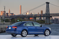 2016-VW-Passat-12.jpg