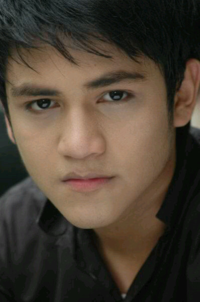 wallpaperew: Rizky Alatas 'Treeji' Gallery