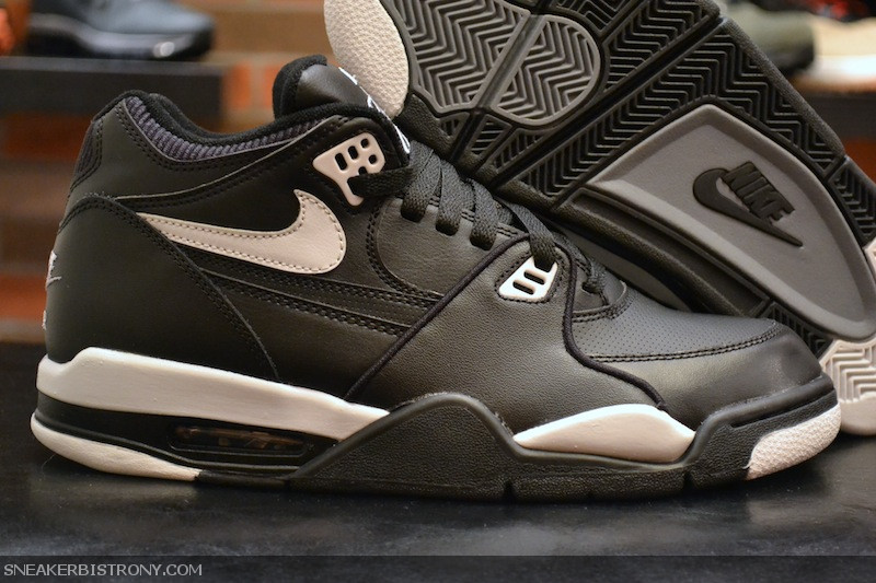 nike air flight 89 all black