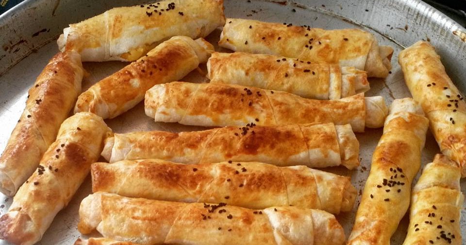 Nazlı'nın Mutfağı Patatesli Peynirli Pratik Börek Yapımı