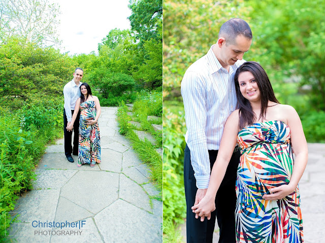 Lincoln Park Chicago Lily Pond Maternity Photo