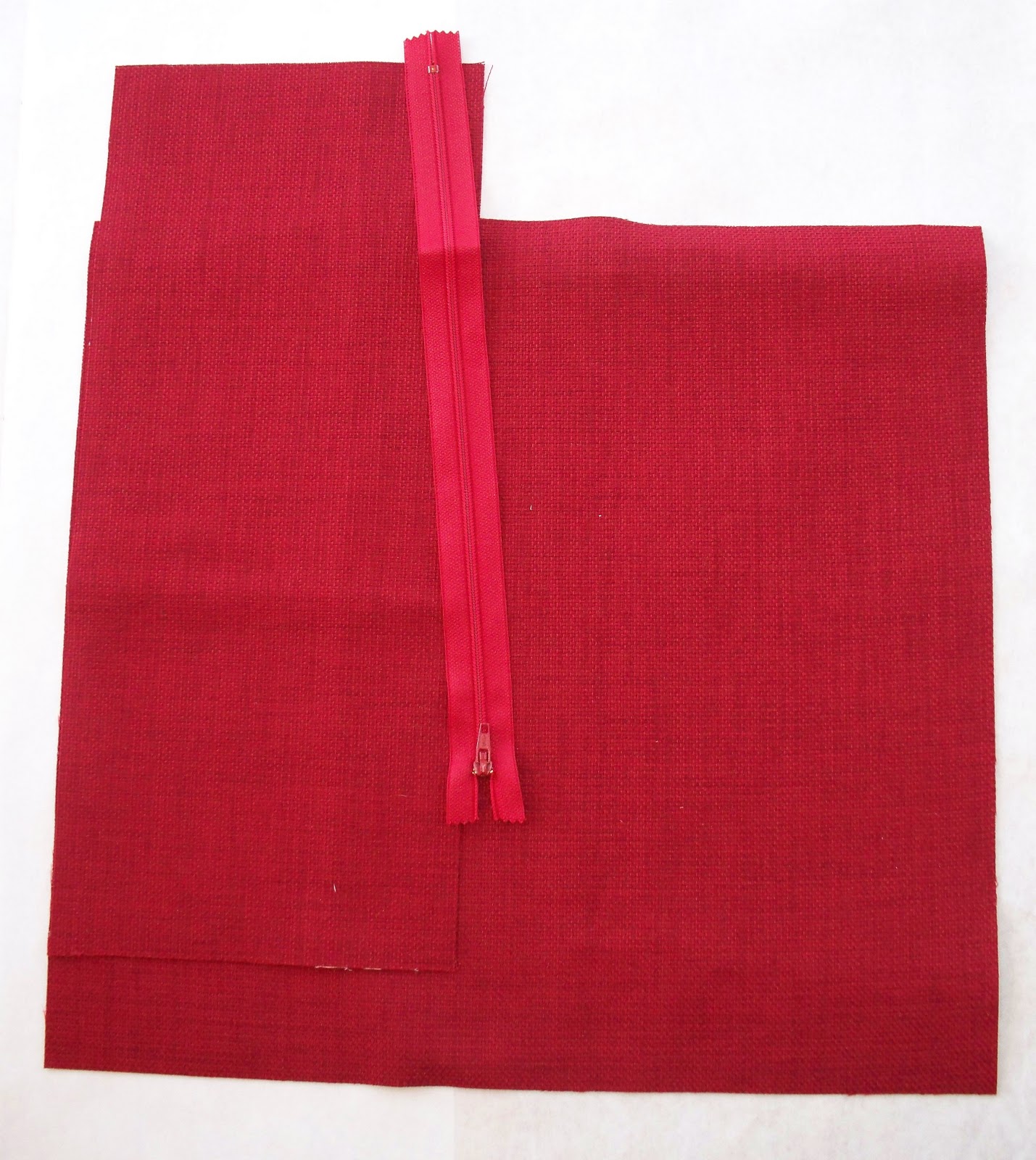 Krista Sew Inspired Pillow Cover with Hidden Zipper Tutorial