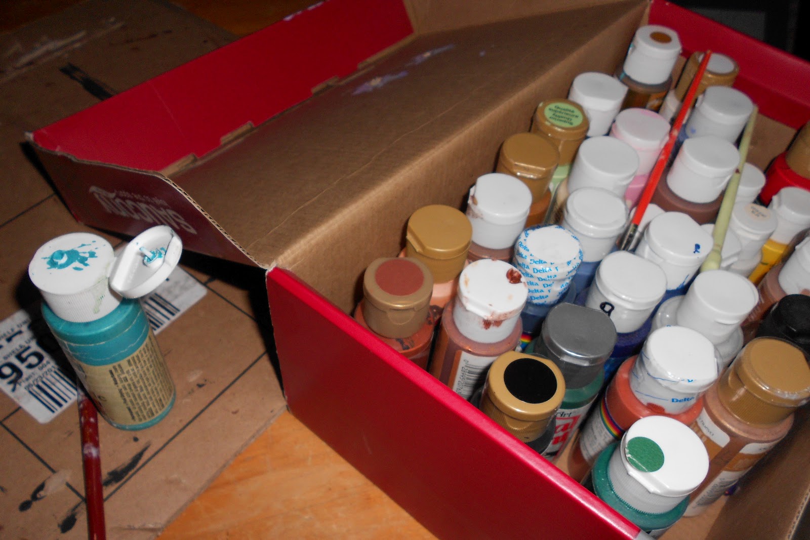 akawest Painted Cigar Box