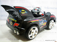 2 Junior Z662 Batman BatMobile Battery-operated Toy Car