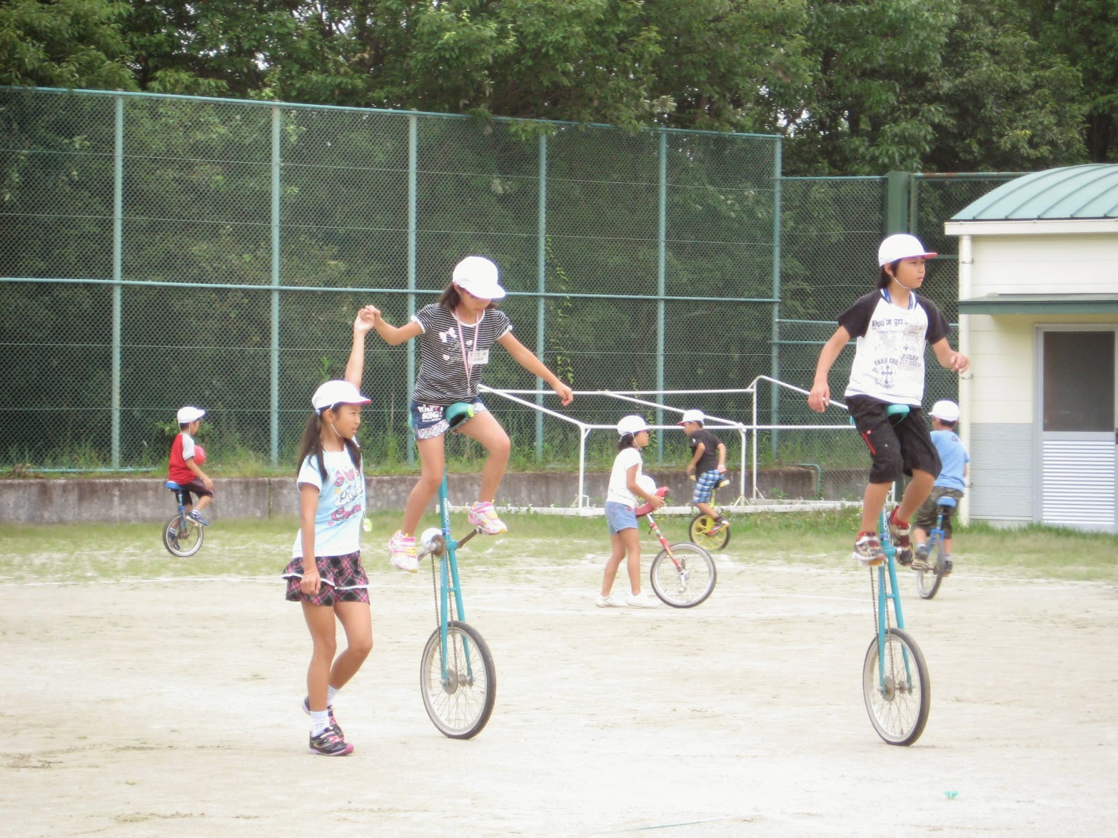 Yusuke Japan Blog Unicycle is difficult to ride but fun and popular