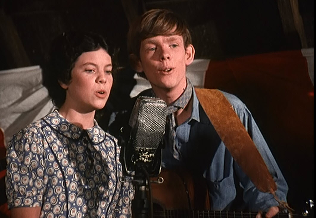 The Waltons Jon Walmsley Linda Purl Behind The Scenes vrogue.co