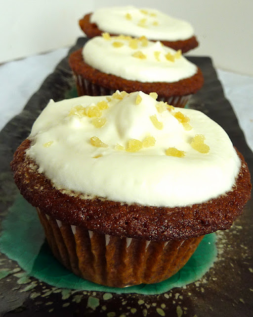beurrista ginger and molasses cupcake {msc}