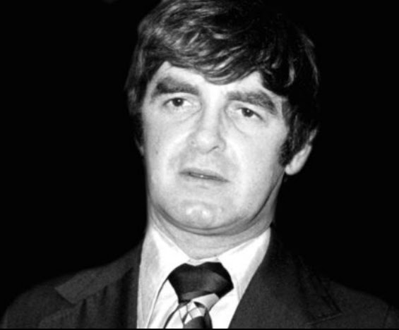 Derek Nimmo