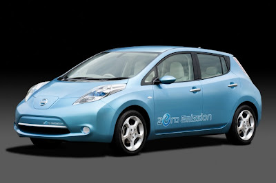 All-electric-Nissan-LEAF-MY11-Canada-2011