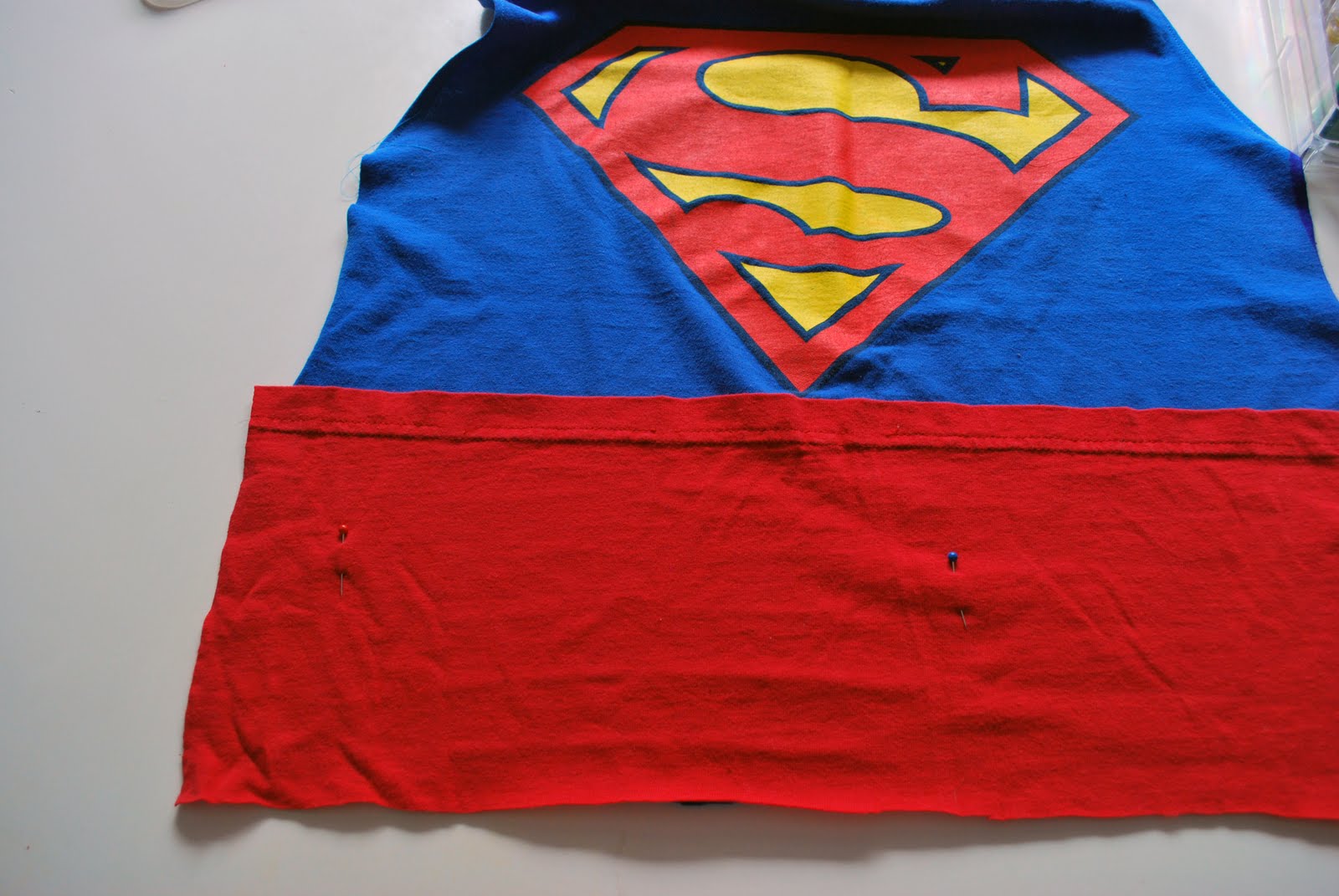 Larissa Another Day Tshirt Painters Smocks Tutorial