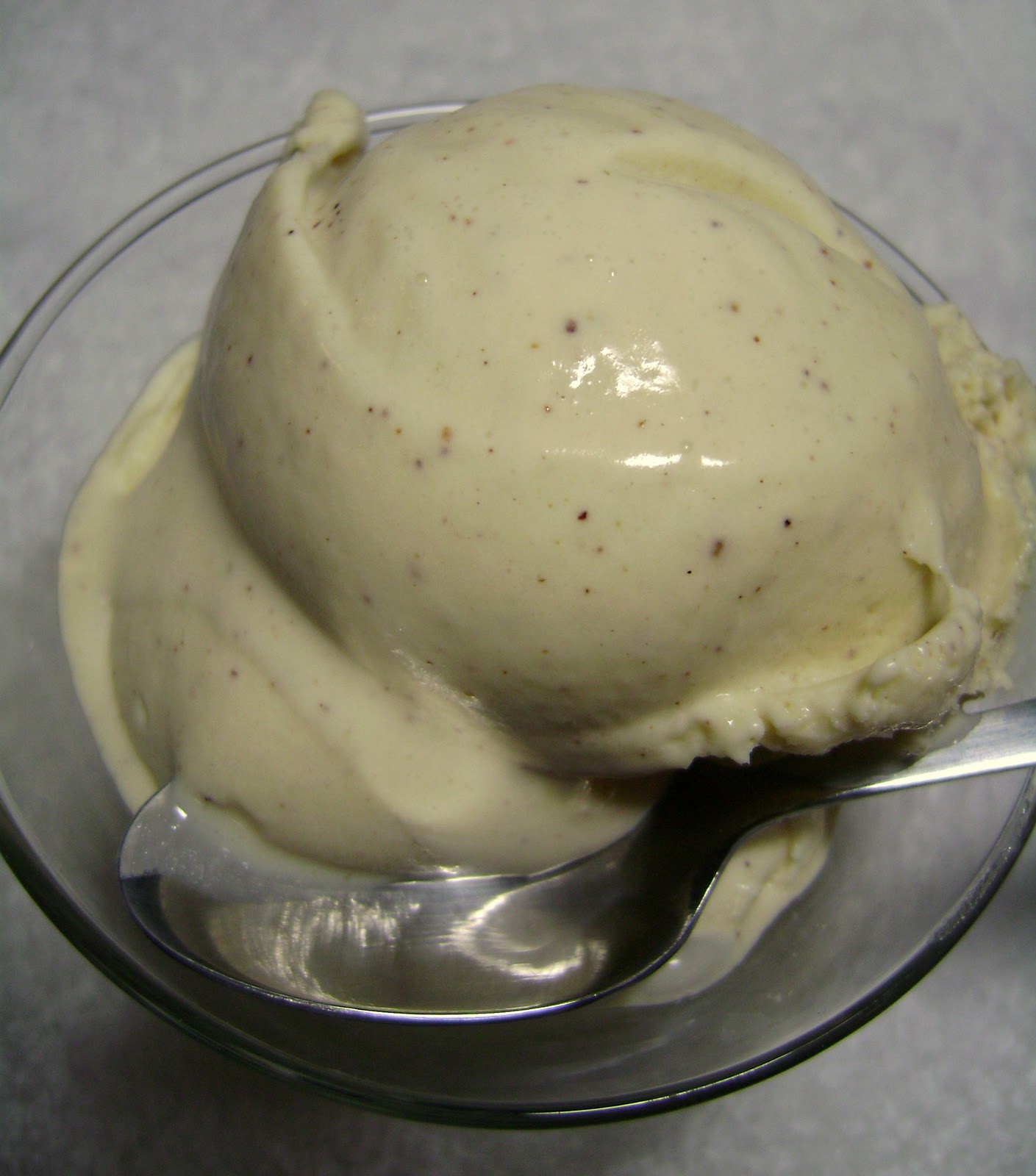 Jo and Sue Eggnog Ice Cream