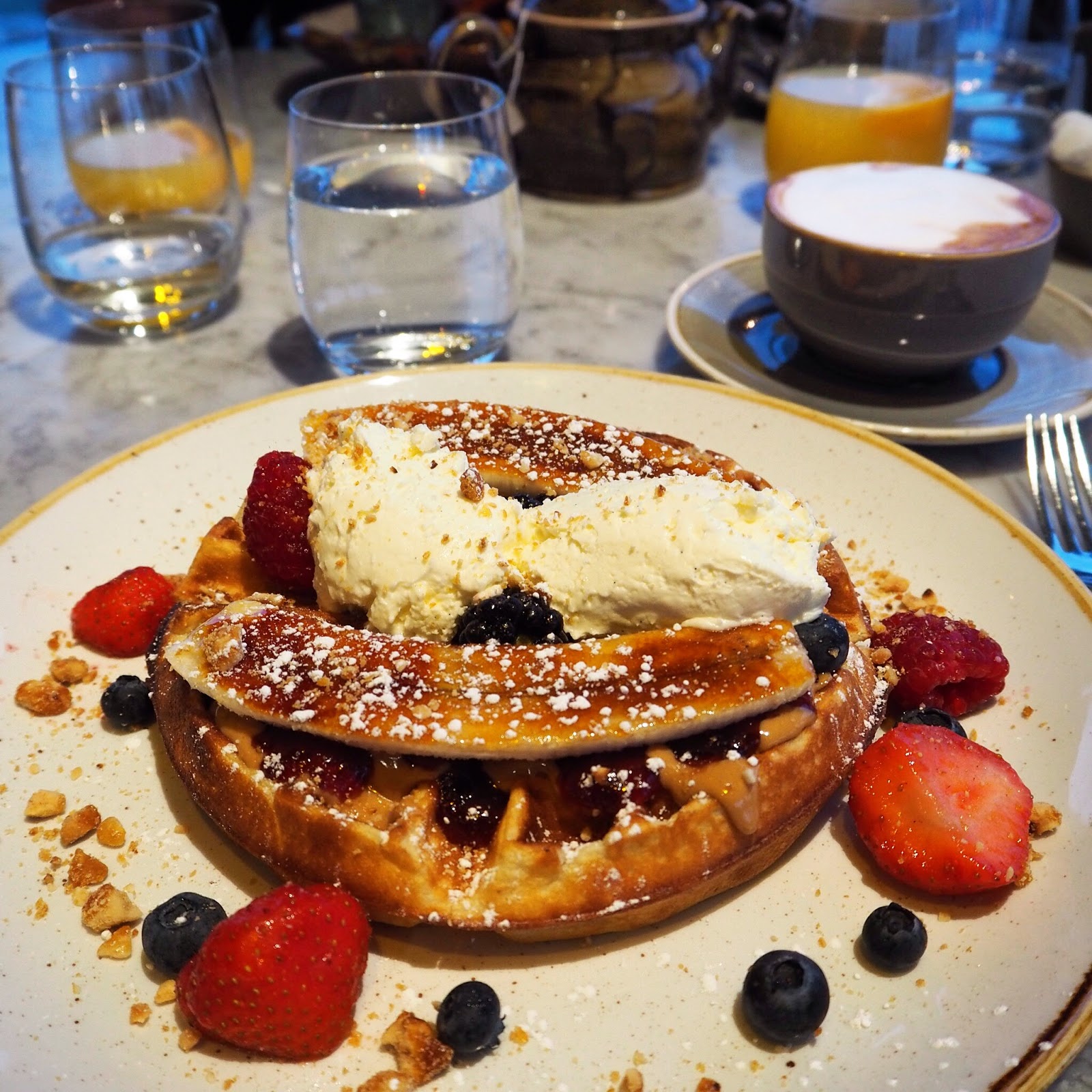 A 600 AM Sunrise Duck & Waffle angloyankophile