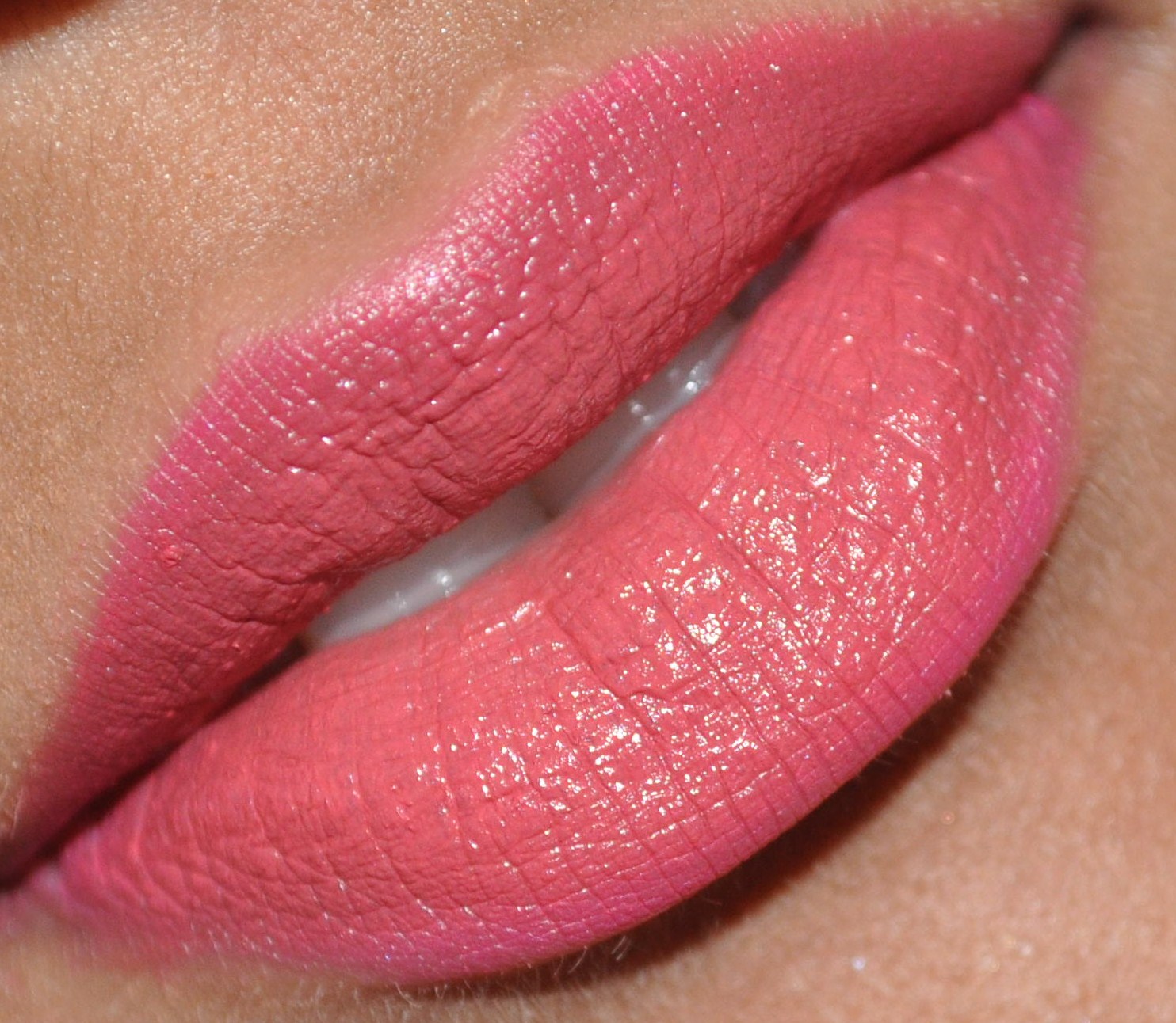 Tips for Lining Lips Dot Dot Dash Technique C O S M E T A L I T Y