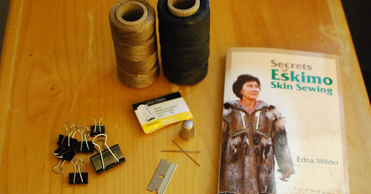 ExploreBuildDo DIY Homemade Beaver Mittens