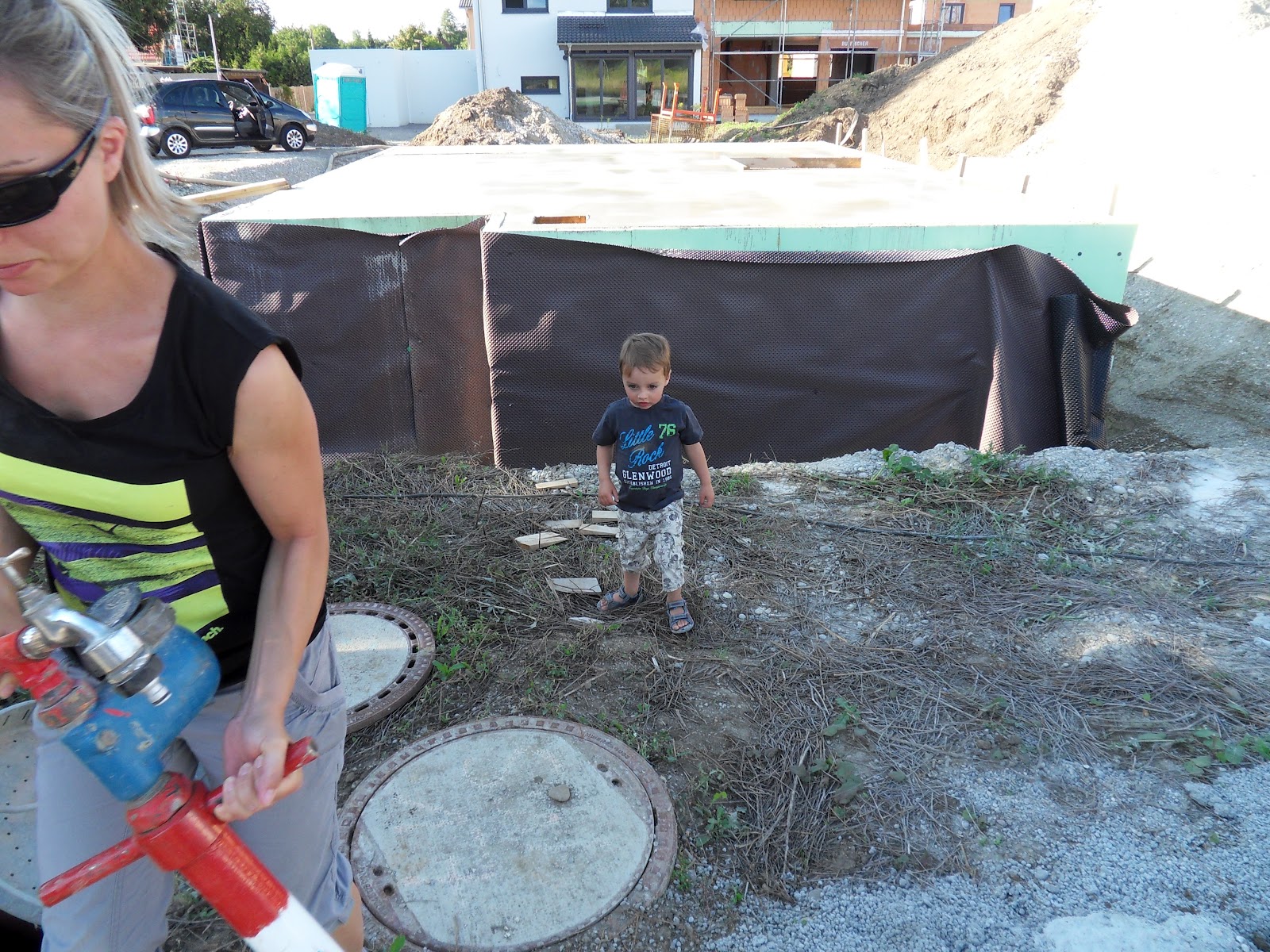 Ab ins Haus!!! 2012: Die Kellerdecke ist fertig...