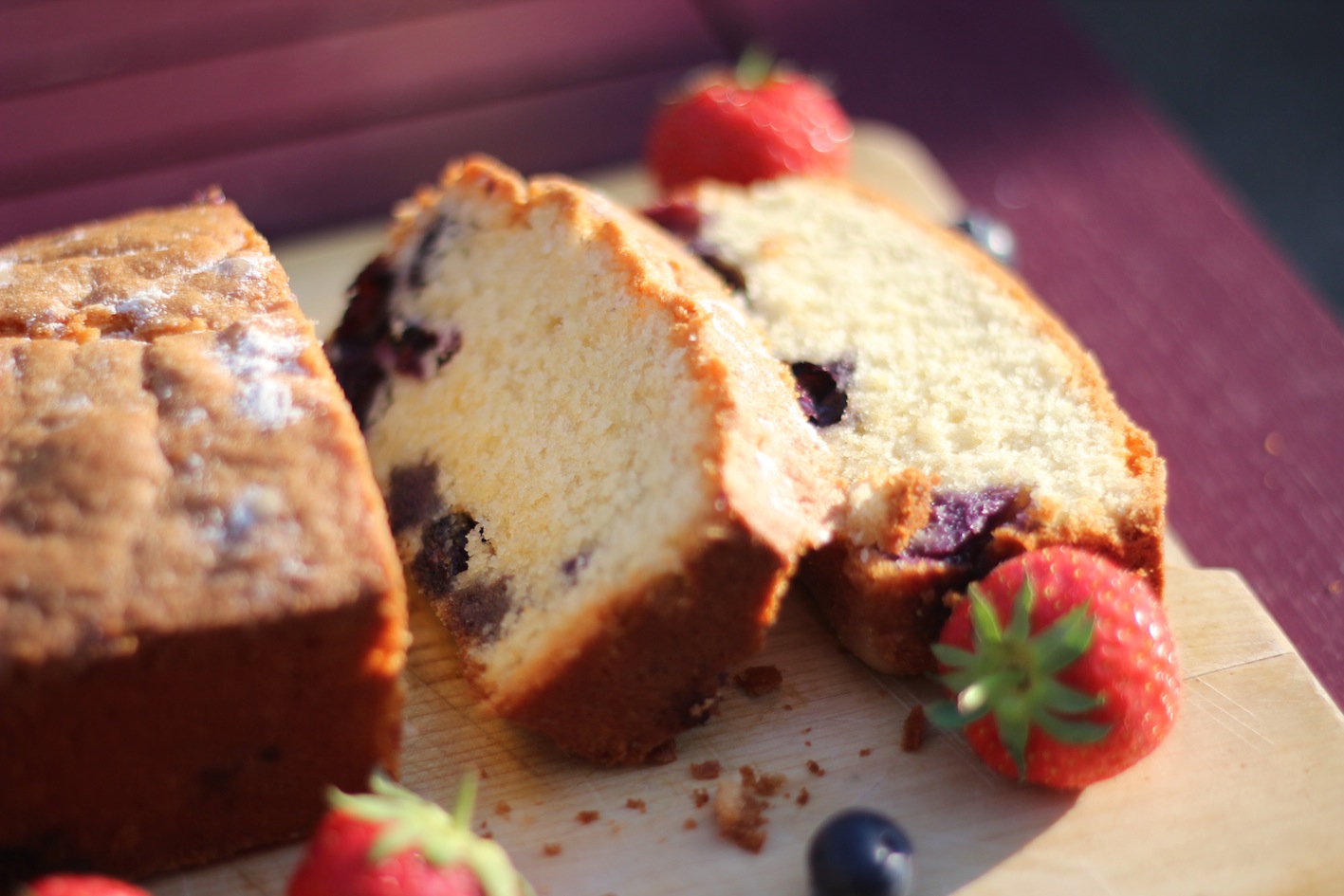 Louise's Lifestyle Blog Blueberry and Sour Cream Loaf