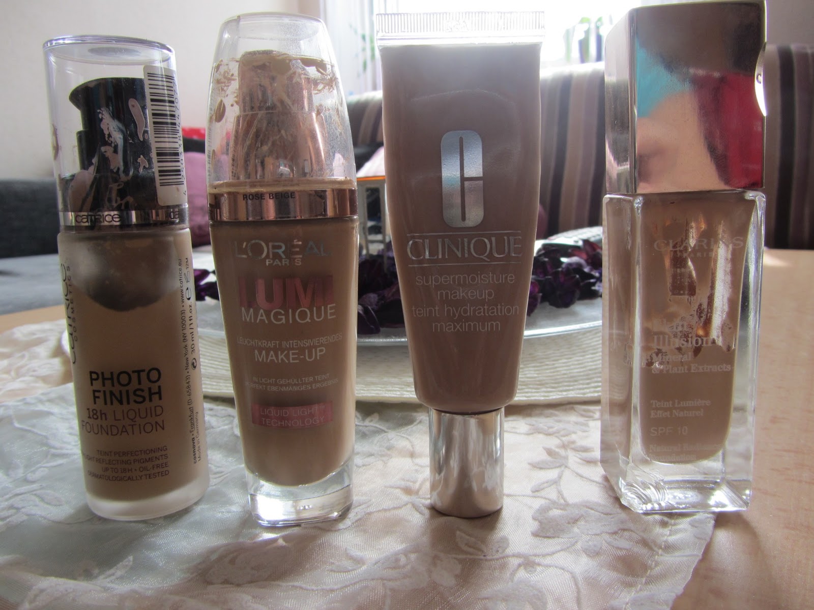 Frauholle Foundation Fur Junge Und Reife Haut