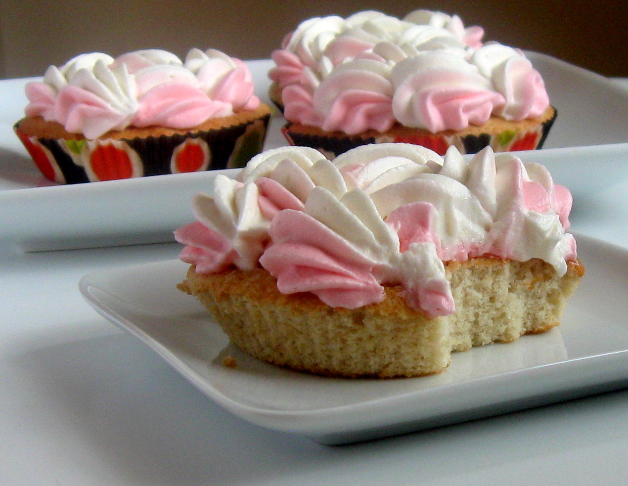 Strawberry Cupcakes with Cool Whip Frosting Searching for Dessert