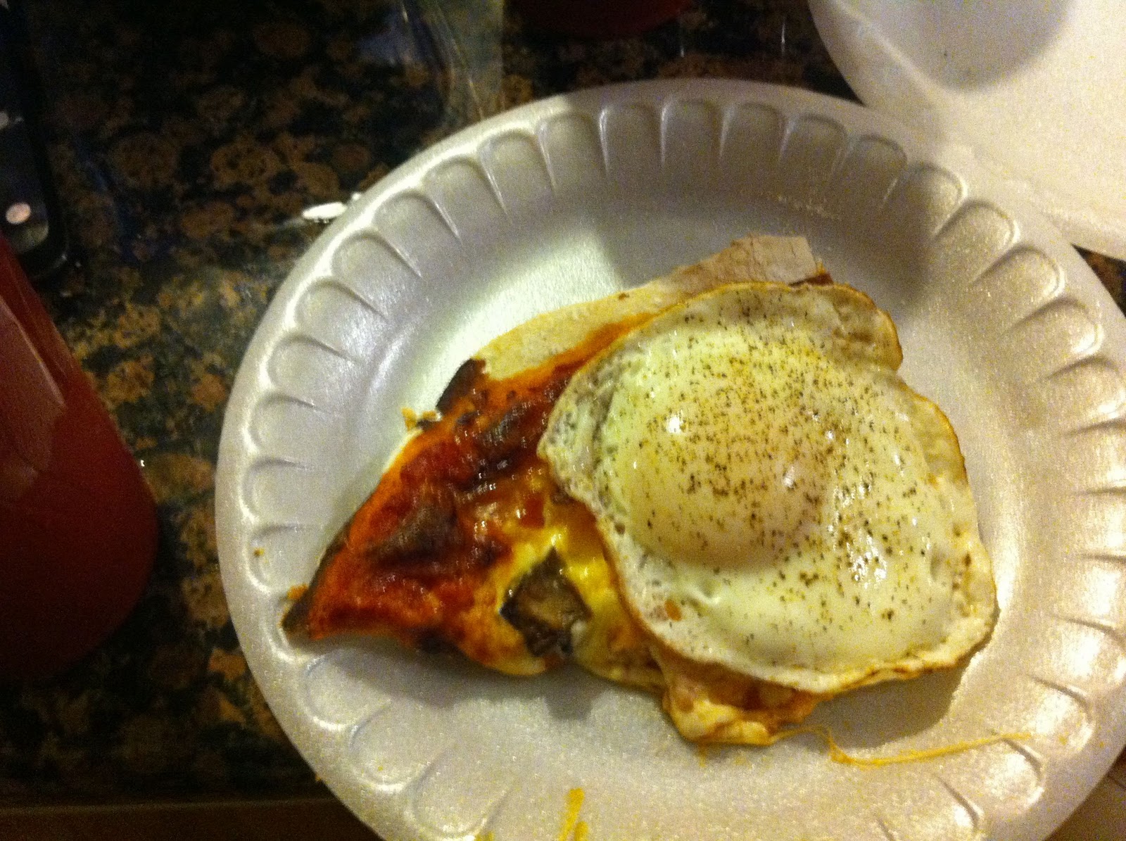 Felix Food Fried Eggs on Pizza