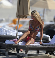 Lauren Stoner hot Bikini body on the beach in Miami