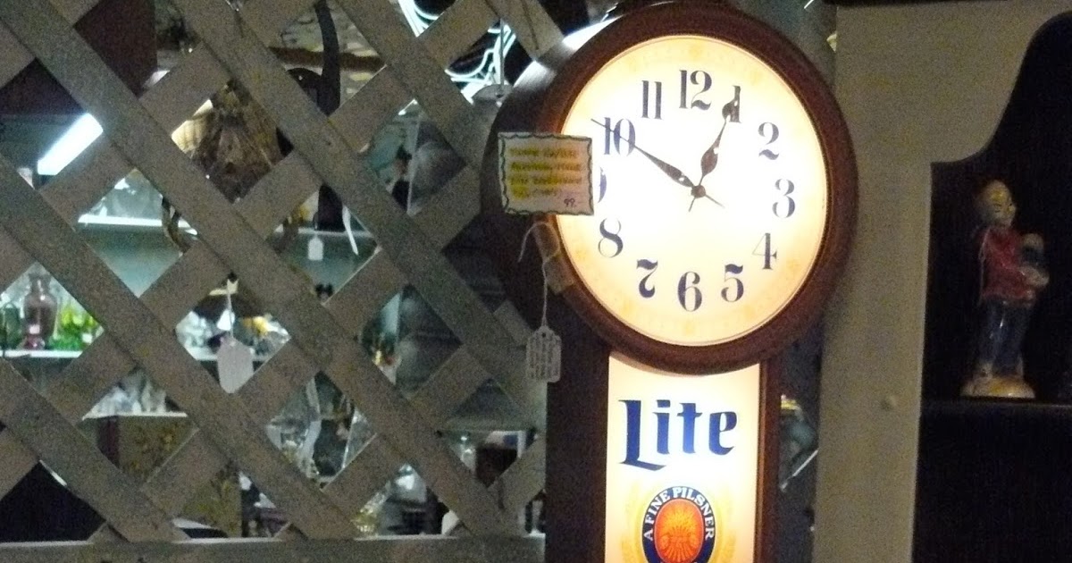 SCRANBERRY COOP Vintage Miller Lite and Pilsner Lite Beer Illuminated