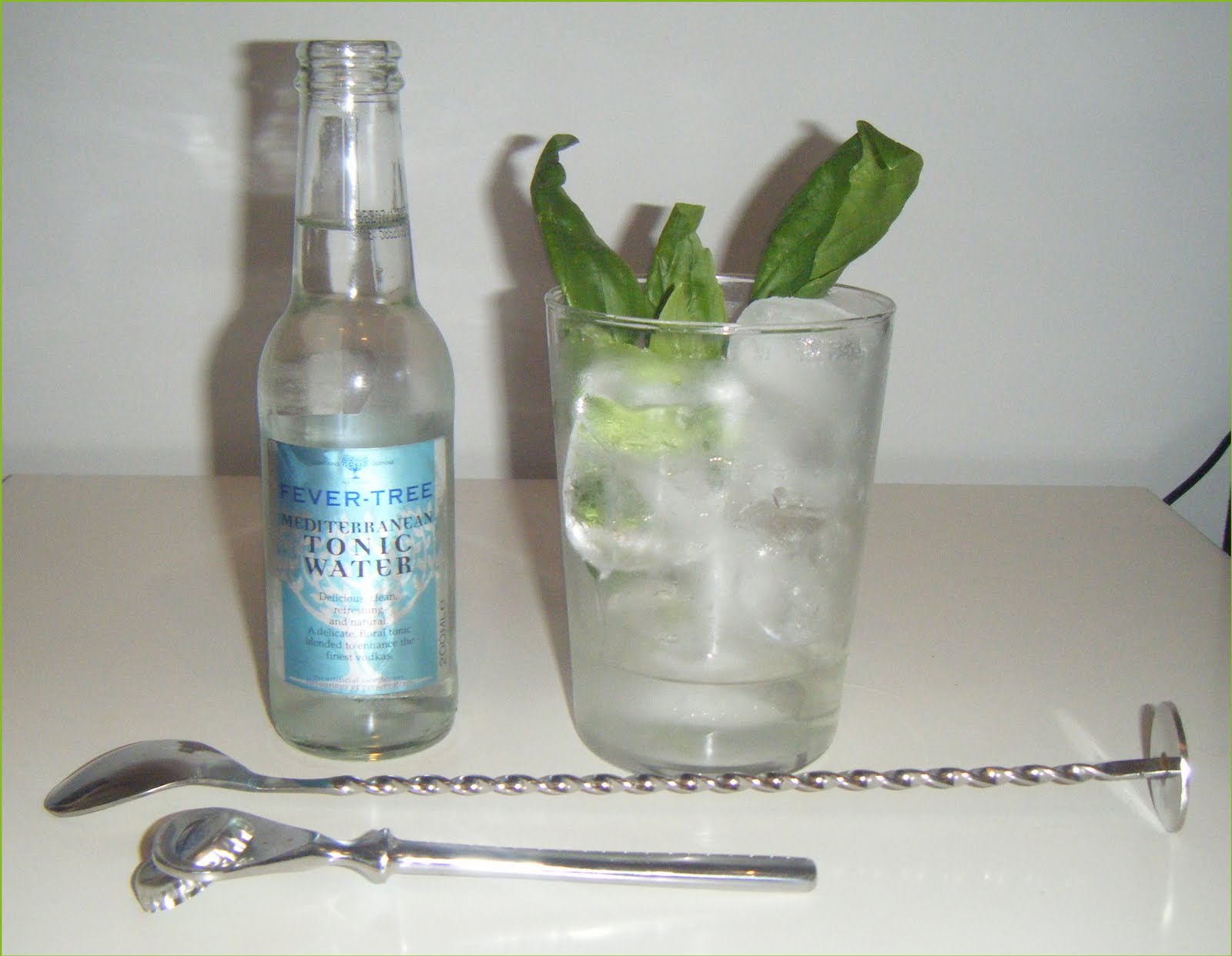 Preparación. Gin Tonic perfecto Gin Mare (Revisited) The Gin Blog