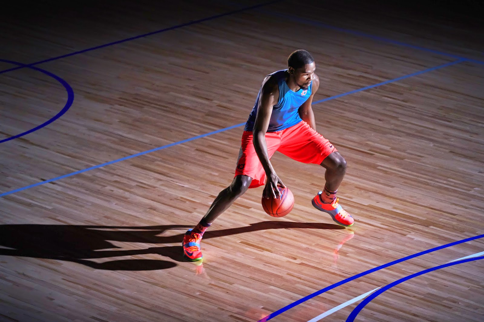 Mico Halili Kevin Durant launches the KD7 in Washington DC. VIDEO
