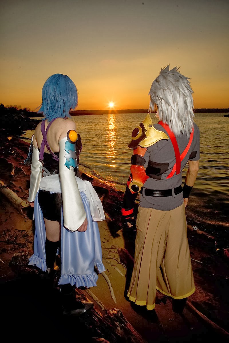Kingdom Hearts Anime Characters Cosplay Photoshoots Displaying
