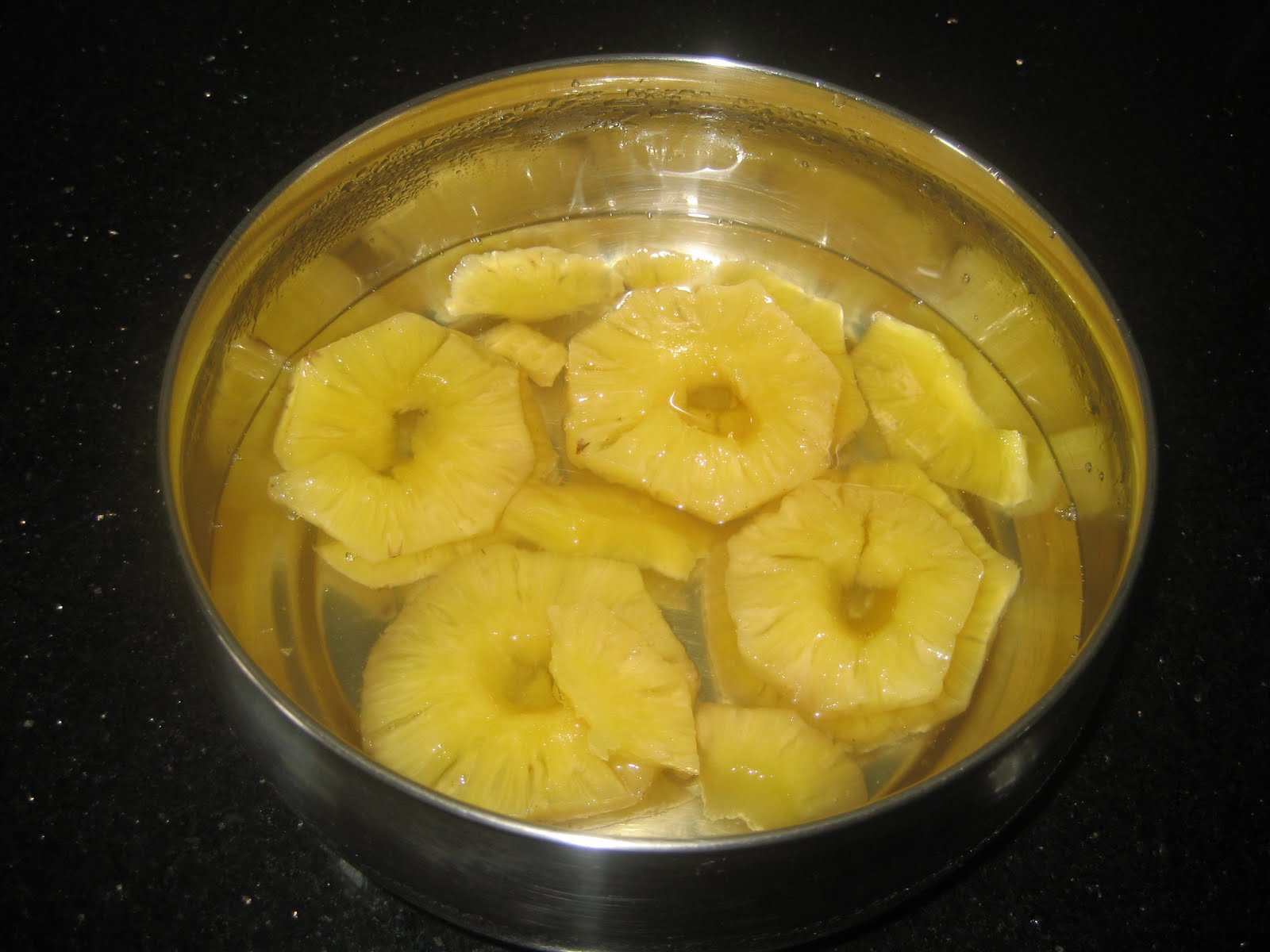 Shobha's Food Mazaa PINEAPPLE JELLY