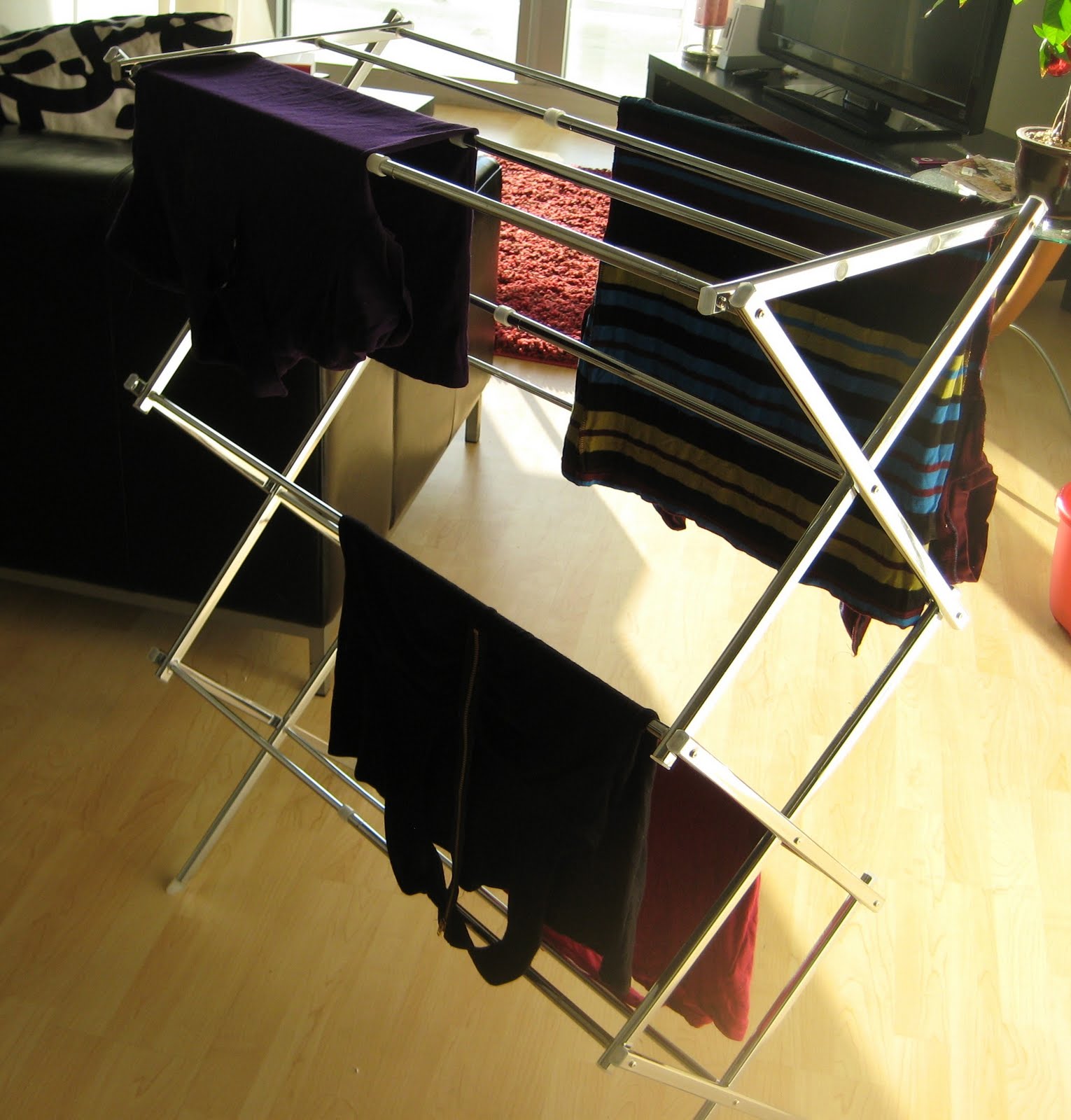 bibi moves Clothes Rack AKA Nonelectric Dryer CHROME!! (Damn right)