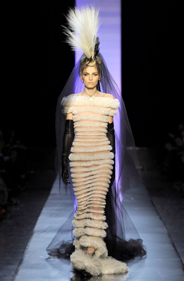 Andrej Pejic walking the