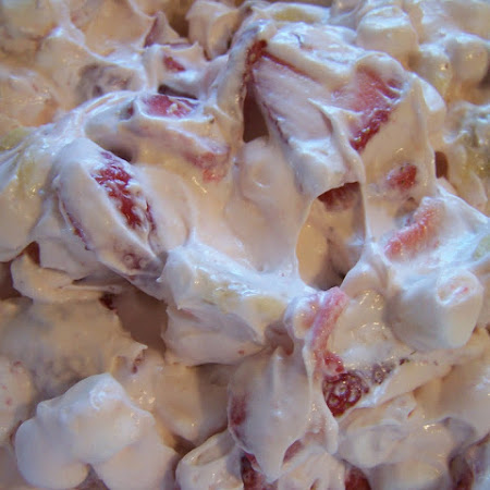 Strawberry Cheesecake Salad | Cook'n is Fun - Food Recipes, Dessert