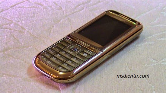 Điện thoại Nokia 8899 3 sim 3 Sóng